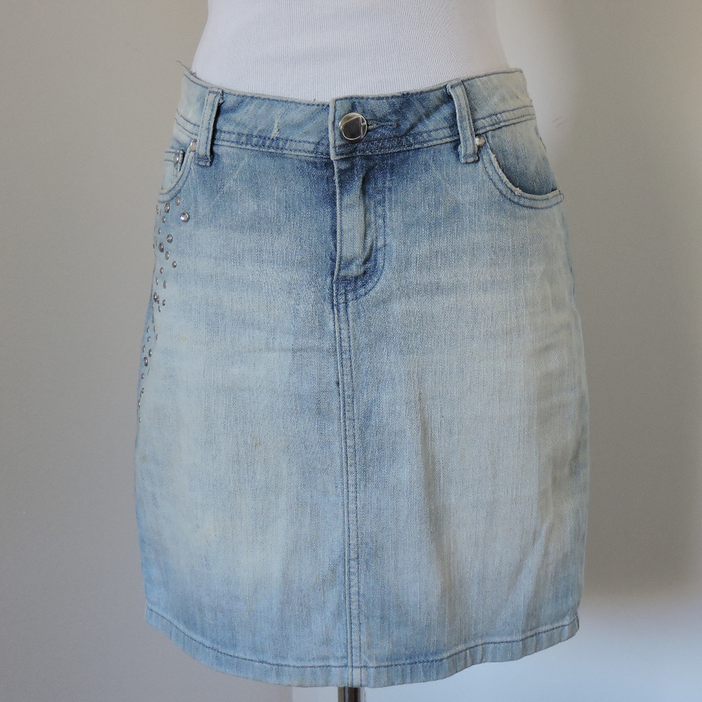 Cach'e stone wash denim pencil skirt size 2